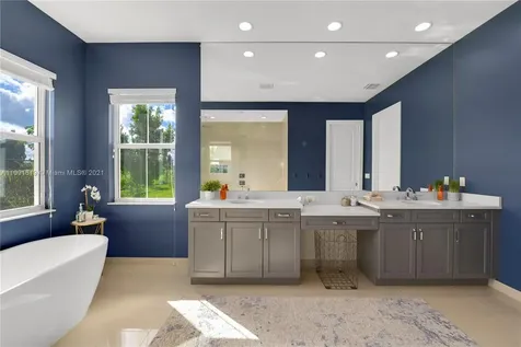 1022 Castaway Court Loxahatchee FL 33470