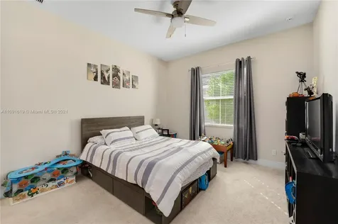 1022 Castaway Court Loxahatchee FL 33470
