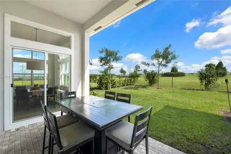 1022 Castaway Court Loxahatchee FL 33470