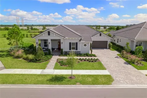 1022 Castaway Court Loxahatchee FL 33470