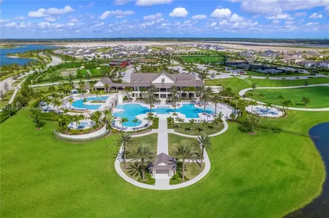 1022 Castaway Court Loxahatchee FL 33470