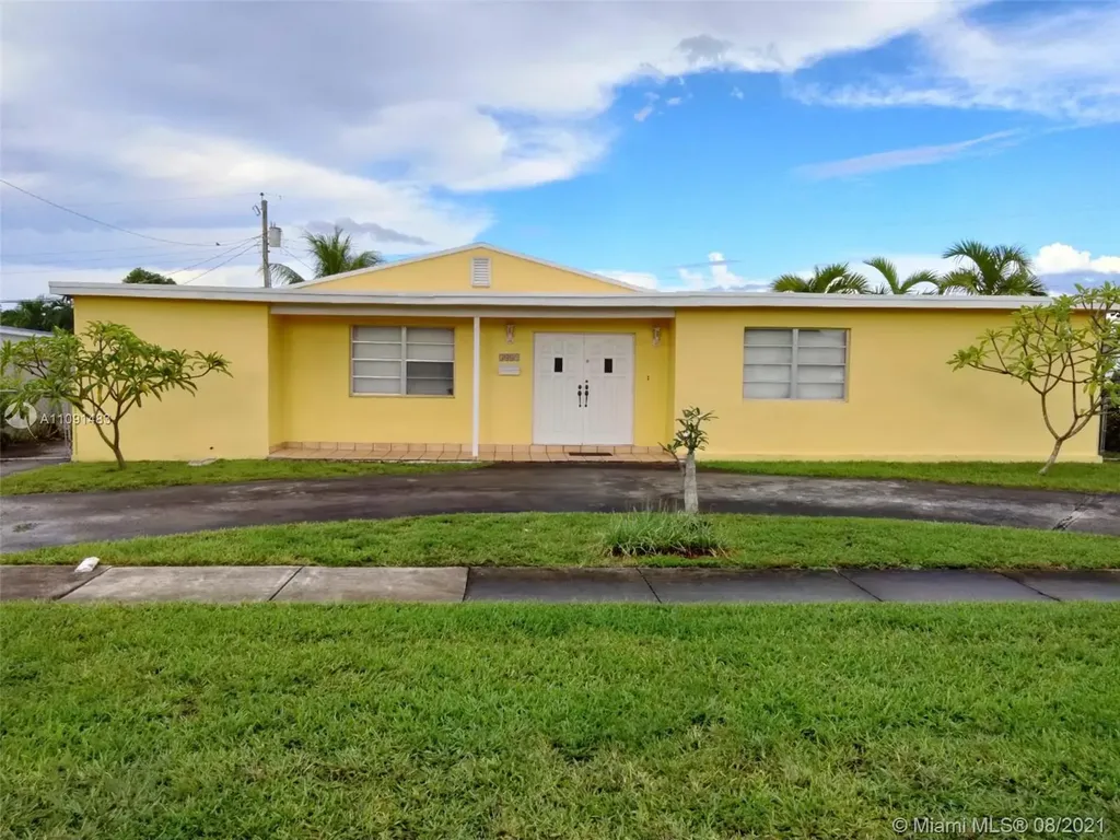 3481 E 8th Lane Hialeah FL 33013