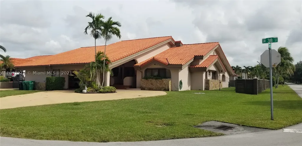 13820 SW 38th Street Miami FL 33175