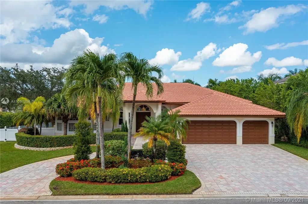 1189 NW 118th Way Coral Springs FL 33071