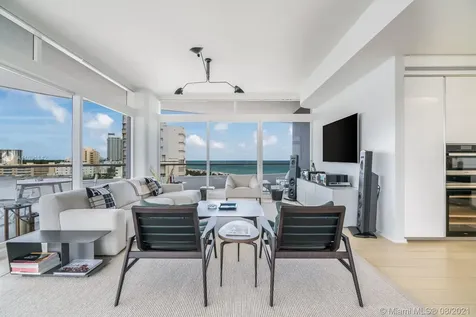 3315 Collins Avenue Miami Beach FL 33140