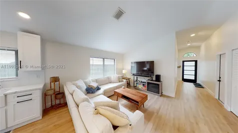 1924 SE 11th Street Homestead FL 33035