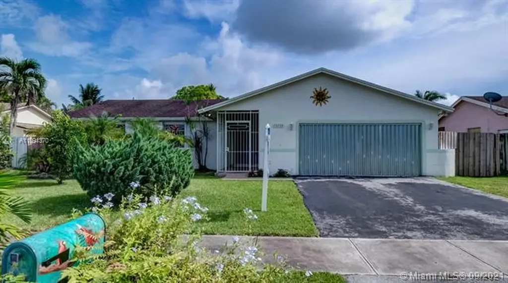13230 SW 257th Terrace Homestead FL 33032