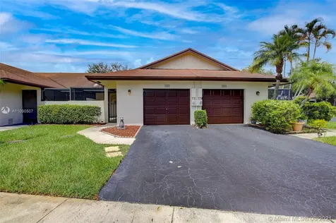 9203 NW 61st Street Tamarac FL 33321