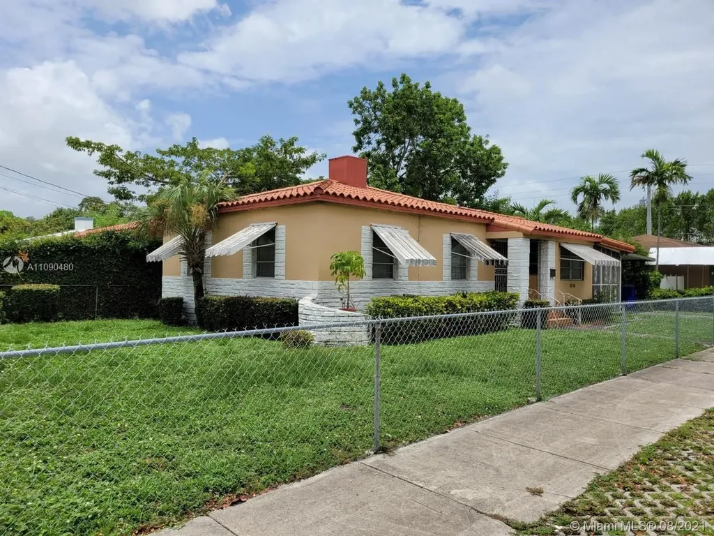 3800 NW 13th Avenue Miami FL 33142