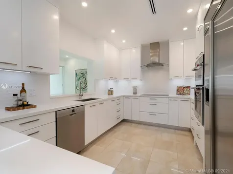 8110 Old Cutler Road Coral Gables FL 33143