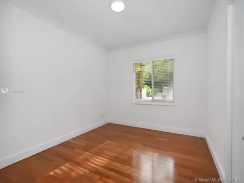 8110 Old Cutler Road Coral Gables FL 33143