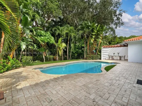 8110 Old Cutler Road Coral Gables FL 33143
