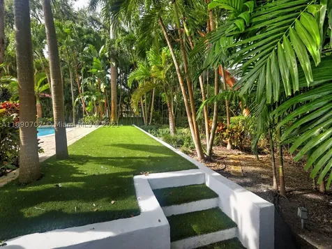 8110 Old Cutler Road Coral Gables FL 33143