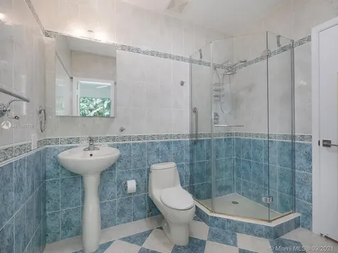 8110 Old Cutler Road Coral Gables FL 33143