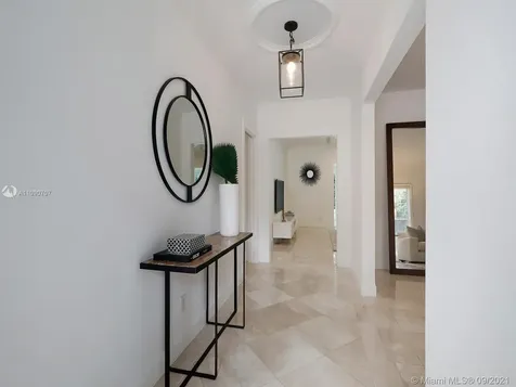 8110 Old Cutler Road Coral Gables FL 33143