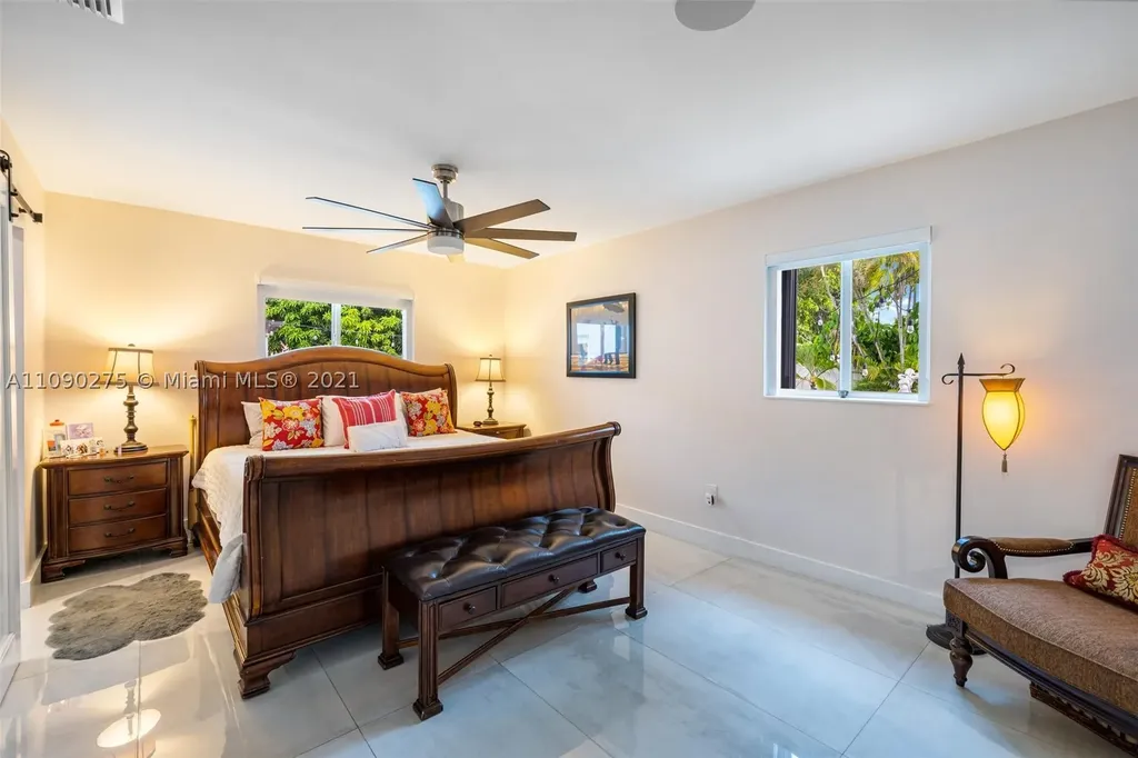 9623 SW 57th Street Miami FL 33173