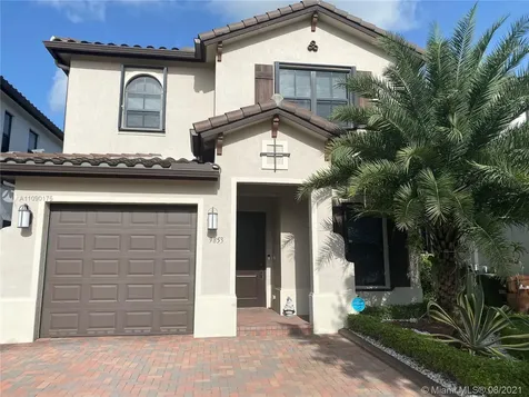 9853 W 32nd Lane Hialeah FL 33018