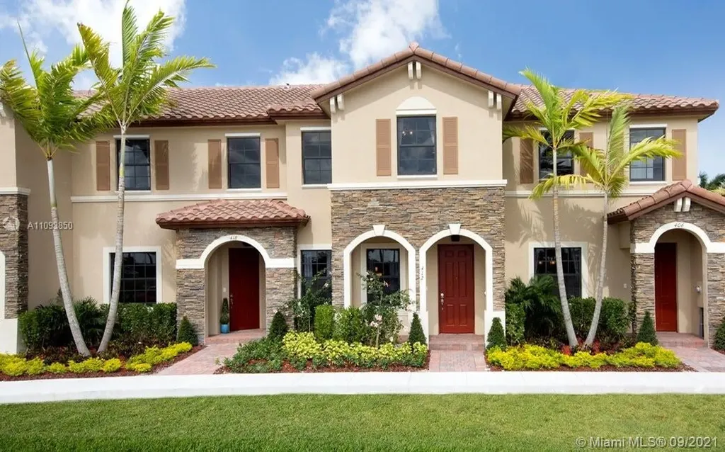472 SE 32nd Avenue Homestead FL 33033