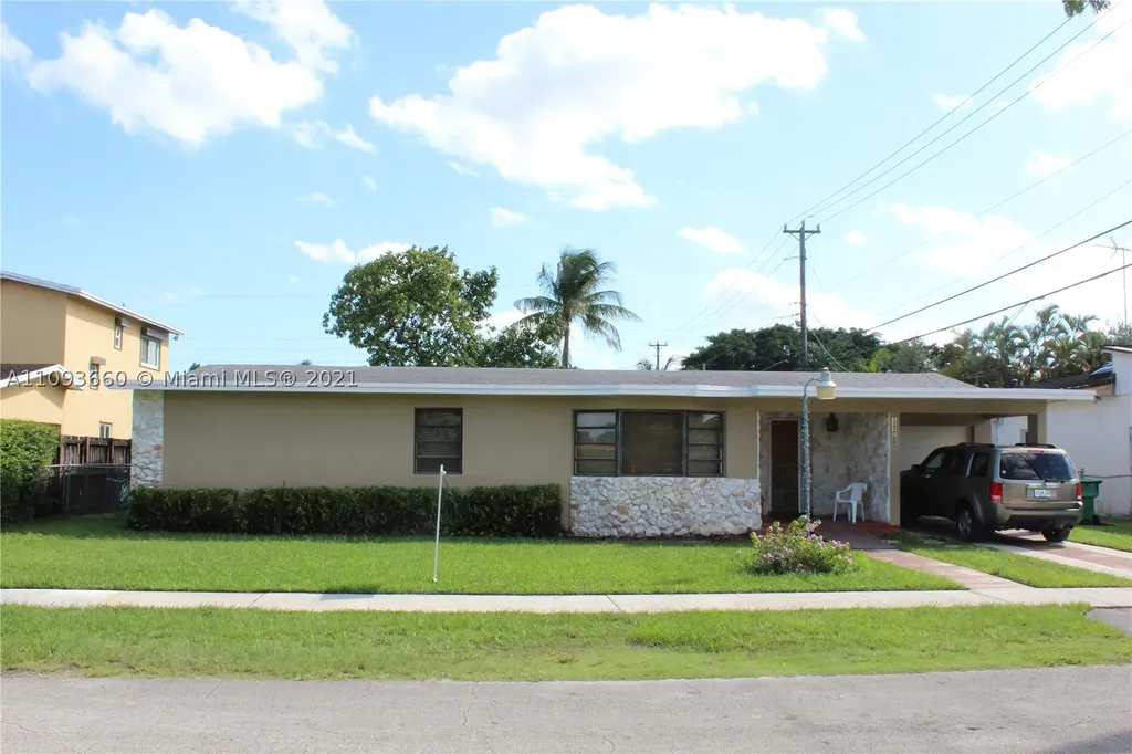9120 SW 28th Terrace Miami FL 33165