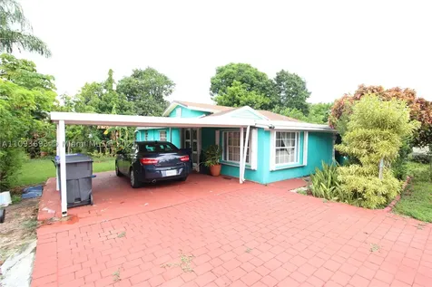 2855 Funston Street Hollywood FL 33020