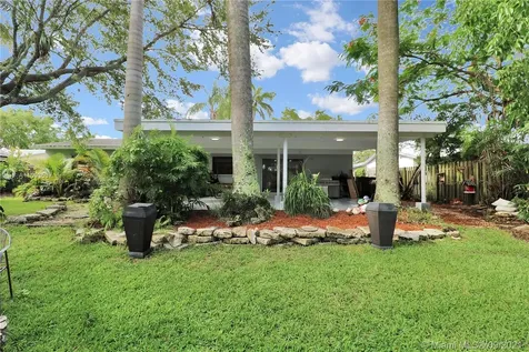 9741 SW 190th Street Cutler Bay FL 33157