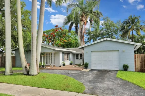 9741 SW 190th Street Cutler Bay FL 33157