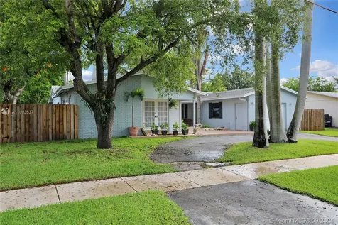 9741 SW 190th Street Cutler Bay FL 33157
