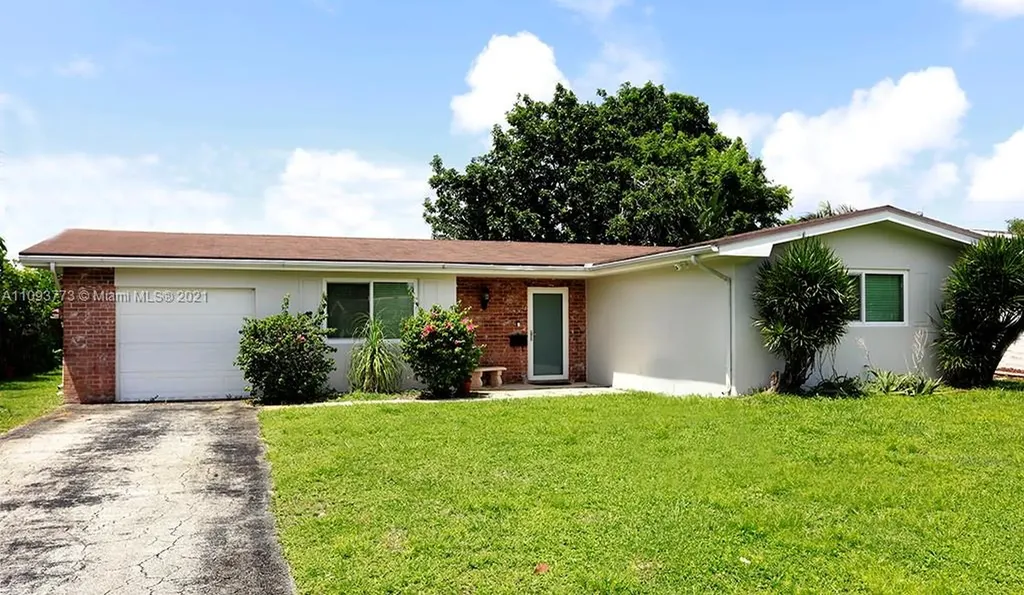 7871 NW 15th Court Pembroke Pines FL 33024
