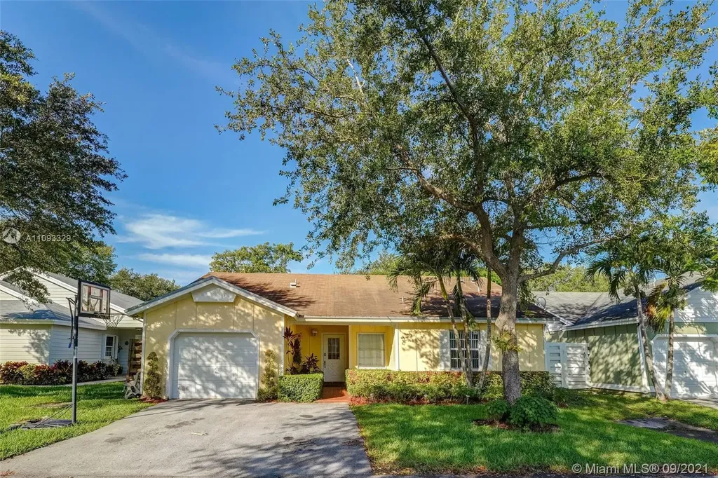 14812 SW 140th Court Miami FL 33186