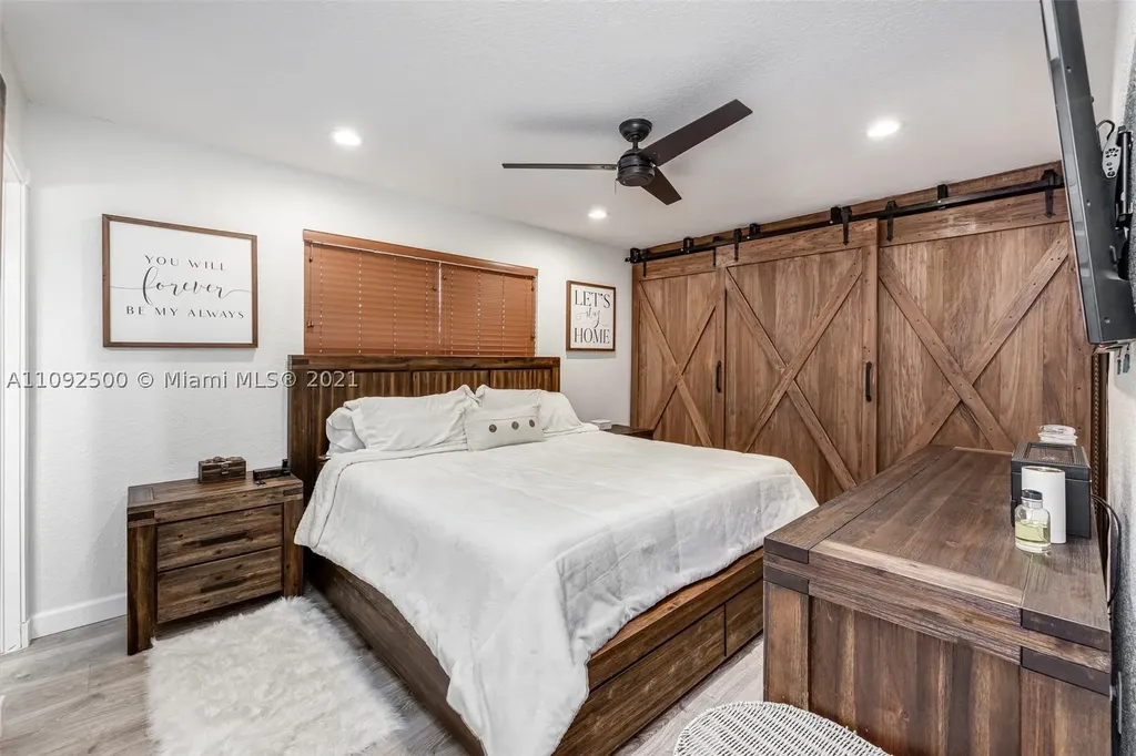11721 NW 42nd Street Sunrise FL 33323