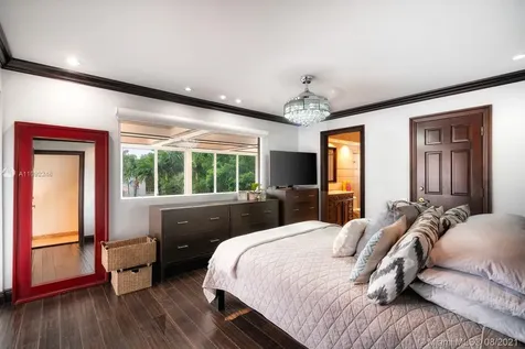 143 Rosales Court Coral Gables FL 33143