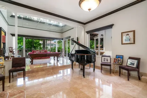 143 Rosales Court Coral Gables FL 33143