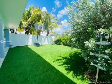 203 Atlantic Boulevard Key Largo FL 33037