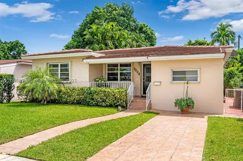 134 E 10th Street Hialeah FL 33010
