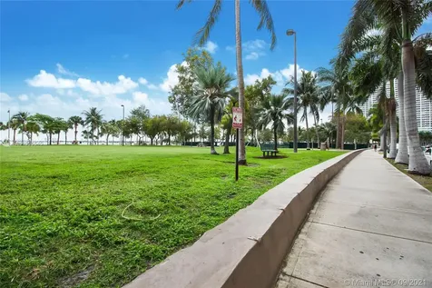 1750 N Bayshore Drive Miami FL 33132