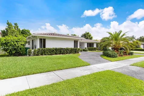 5731 SW 45th Terrace Miami FL 33155