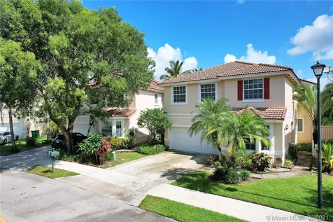 4916 SW 151st Avenue Davie FL 33331