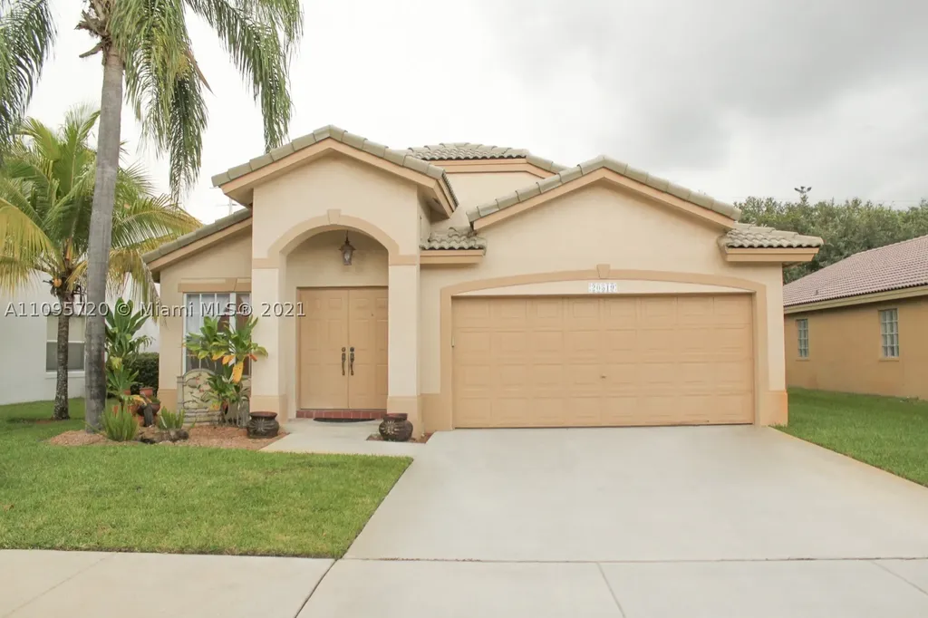 20519 SW 1st Street Pembroke Pines FL 33029
