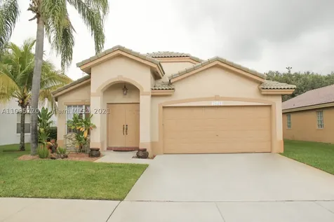 20519 SW 1st Street Pembroke Pines FL 33029