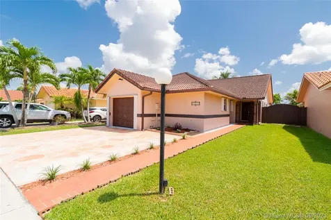 10211 SW 142nd Court Miami FL 33186