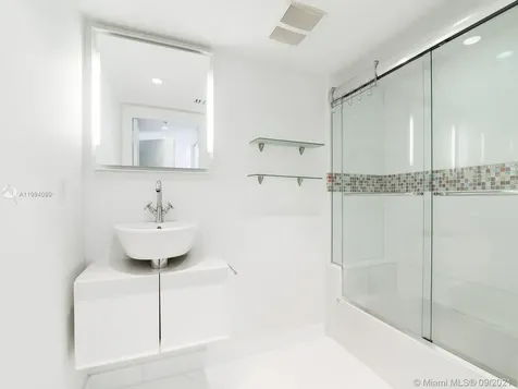 16699 Collins Avenue Sunny Isles Beach FL 33160
