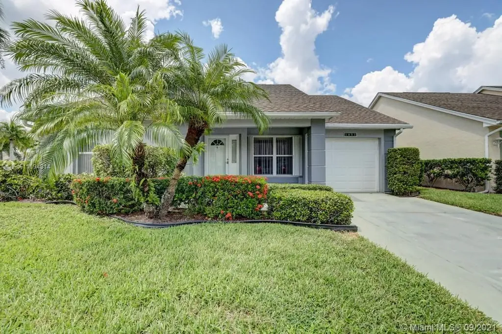1051 NW Tuscany Drive Port St. Lucie FL 34986