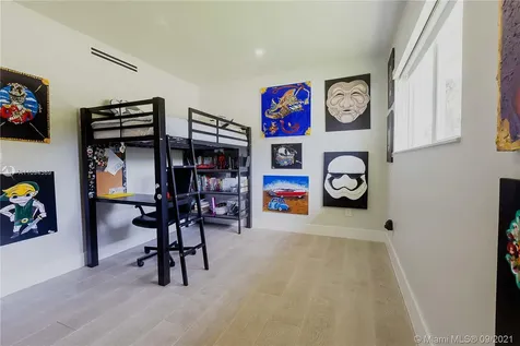7945 SW 97th Terrace Miami FL 33156