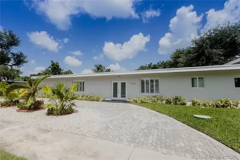 7945 SW 97th Terrace Miami FL 33156