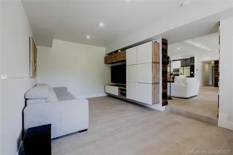 7945 SW 97th Terrace Miami FL 33156