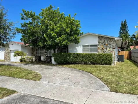 21231 NE 19th Avenue Miami FL 33179