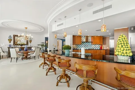 1643 Brickell Avenue Miami FL 33129