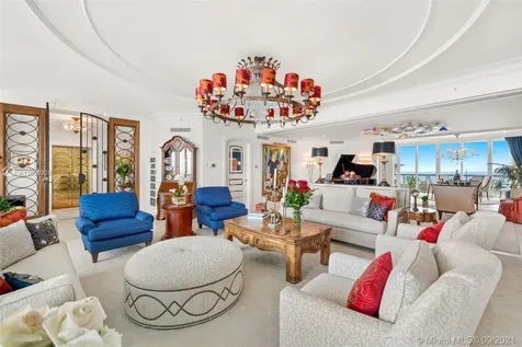 1643 Brickell Avenue Miami FL 33129
