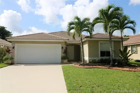 19236 NW 24th Place Pembroke Pines FL 33029