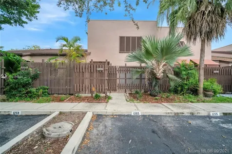 1255 NW 122nd Terrace Pembroke Pines FL 33026